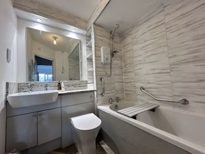 Photo 18- click for photo gallery